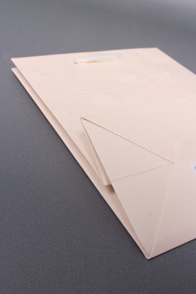 Сумка Люкс Тиснение Розы 18*23*10 крем Цена за 1шт  L460