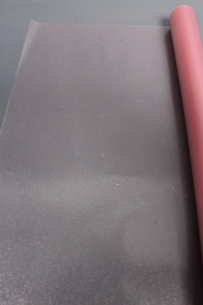 Упак. материал флористическая пленка "Хрусталь", 120 мкр, 57 см х 7 ярдов , розовый 9078М